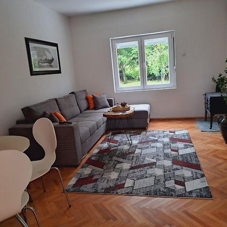 Guest House Green River يوبوسكي المظهر الخارجي الصورة