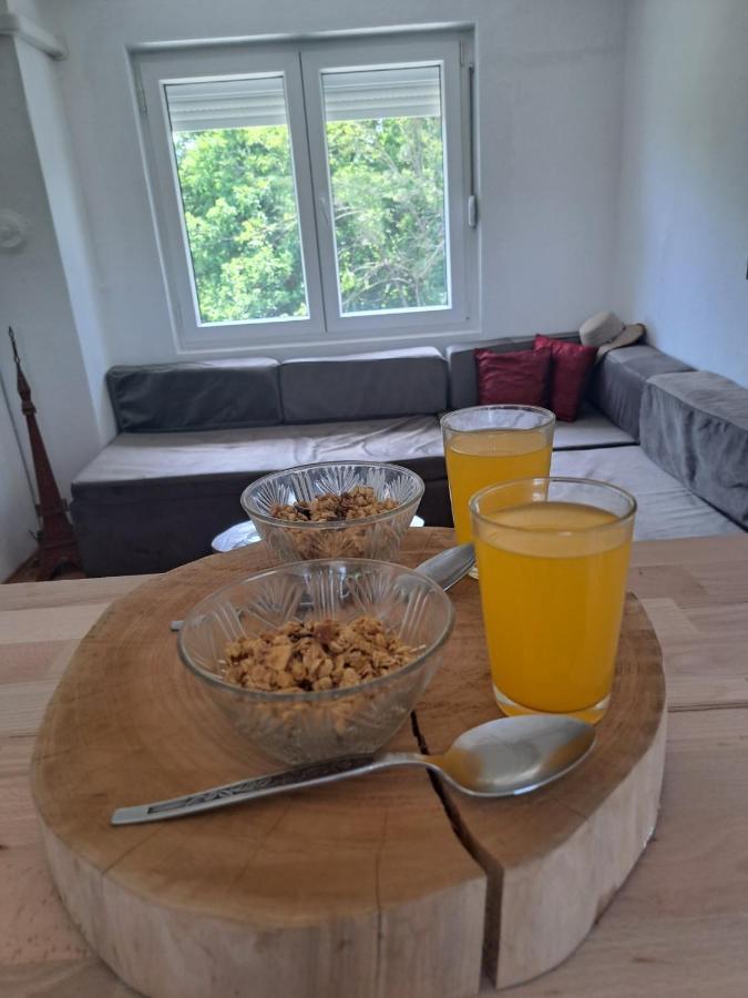 Guest House Green River يوبوسكي المظهر الخارجي الصورة